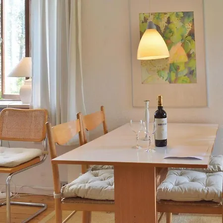 1 Bedroom Cozy In Hornbæk