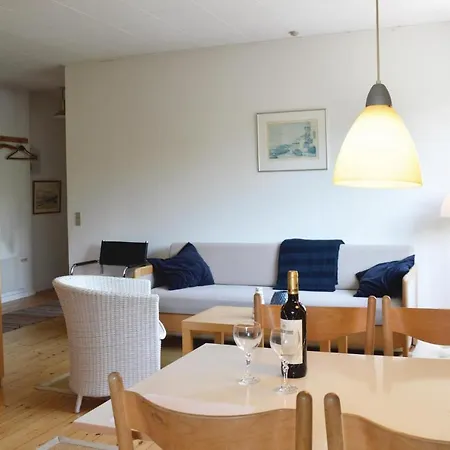 1 Bedroom Cozy In Apartamento *